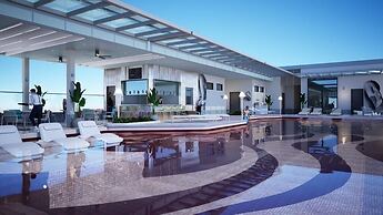 Fifth Avenue Hotel