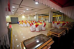 Benzy Palace Resort
