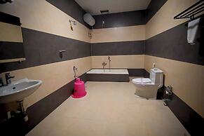 Benzy Palace Resort