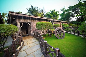 Benzy Palace Resort
