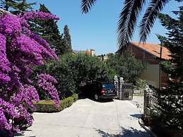 Apartments Nives