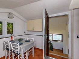 Beachfront Escape in Rovinj