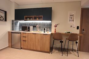 IPELHOME AVISSINIAS APARTMENTS