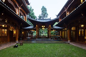 GRAND JOLI