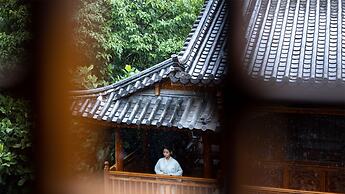 GRAND JOLI