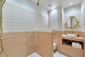 Superb Apartment With AC - Beaubourg Le Marais