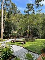 Tingkat Valley
