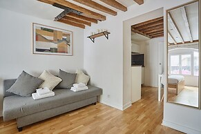 Charming Apartment Center of Paris
