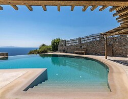 Impressive Villa With Views