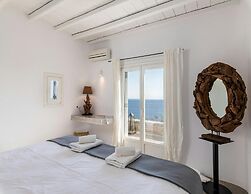 Impressive Villa With Views