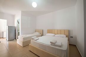 Aktea Apartments