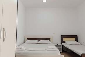 Aktea Apartments