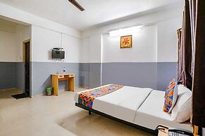 Hotel Bhakti Sankul