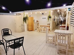 Little Latte House