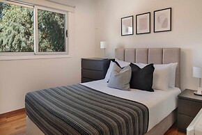 Phaedrus Living Evergreen City Flat