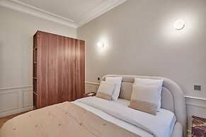 Amazing Apartment Saint Germain des Pres With A-C
