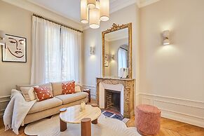 Amazing Apartment Saint Germain des Pres With A-C