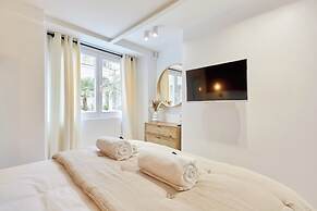 Superb AC Apartment Paris Center Bourse Place