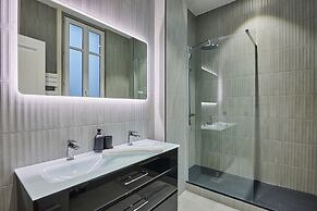 Superb Apartment Arc de Triomphe/ Trocadero