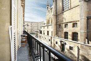Magnificent Apartment With AC - Louvre Museum