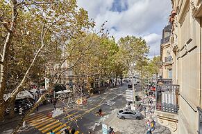 Superb New 1 Bedroom Flat Notre Dame de Paris