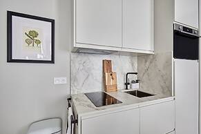 Superb New 1 Bedroom Flat Notre Dame de Paris