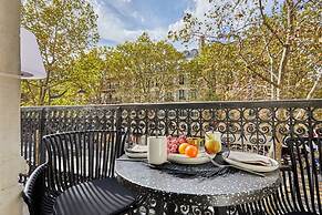 Superb New 1 Bedroom Flat Notre Dame de Paris