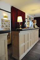 Latroupe Hotel Jardin Secret