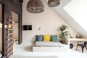 Latroupe Hotel Jardin Secret