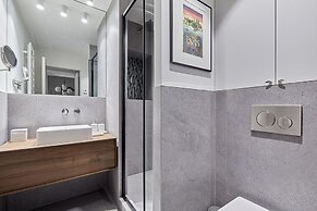Magnificent new Apartment Notre Dame de Paris