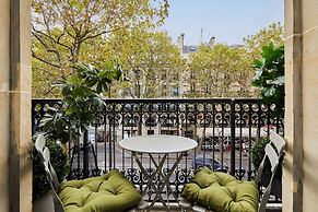 Magnificent new Apartment Notre Dame de Paris