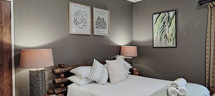 Room-indulgent Escape, Jet Bath, Stunnin