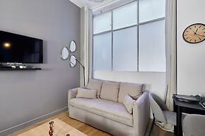 Suite Saint Germain des Pres Rue de Rennes