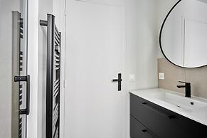 Superb Apartment Arc de Triomphe/ Trocadero