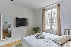 Superb Apartment Arc de Triomphe/ Trocadero