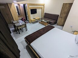 Hotel Shivneri