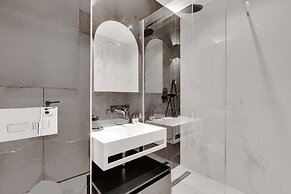 Authentic apt - 2br/6p - Rue des Martyrs - Opera
