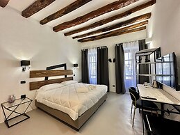 C&O Savoia Deluxe Rooms