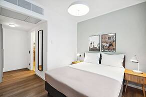 Limehome Berlin Sybelstraße