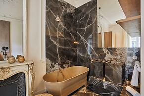 4 Rooms Apartment Opera Vendome