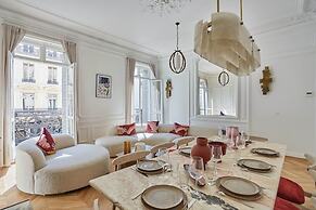 4 Rooms Apartment Opera Vendome