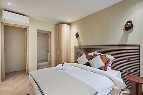Elegant Apartment St Germain des Pres Luxembourg Park