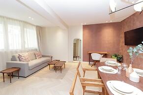 Elegant Apartment St Germain des Pres Luxembourg Park