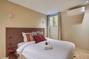 Elegant Apartment St Germain des Pres Luxembourg Park