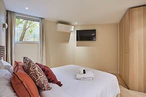 Elegant Apartment St Germain des Pres Luxembourg Park