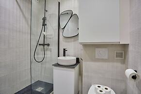 Charming Apartment Center of Paris Montmartre