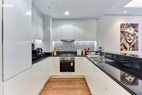 bnbme | Paramount Hotel Midtown | 2 Bdr
