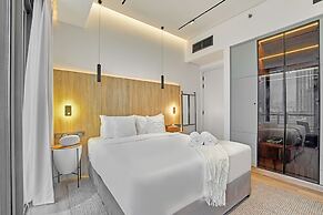 bnbme | Silverene Tower | 2 Bdr