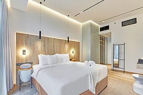 bnbme | Silverene Tower | 2 Bdr