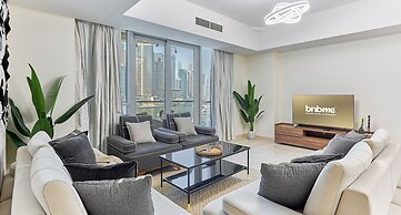 bnbme | Damac Waves Tower | 3 + Maids